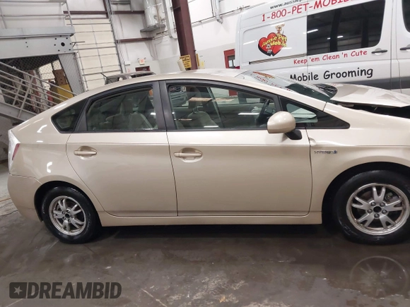 2011 Toyota Prius I with VIN JTDKN3DU0B0272740, listed as a IAAI auction lot 41212915 with 105,587 mi miles and . Bid and sale history available at DreamBid. Image 13.