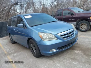 2005 Honda Odyssey TOURING with VIN 5FNRL38815B048075, listed as a IAAI auction lot 41813377 with 259,138 mi miles. Bid and sale history available at carsss.com. Image 1.