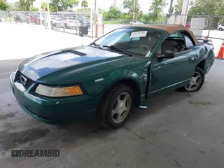 2001 Ford Mustang Deluxe z VIN 1FAFP44441F198354, wystawiony jako IAAI lot #42433701 z przebiegiem 69 328 mil mil oraz . Historia ofert i sprzedaży dostępna na DreamBid. Obrazek 17.