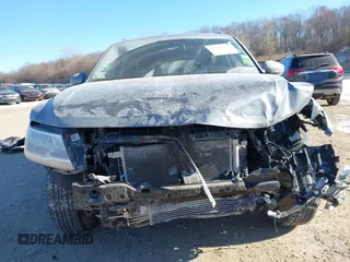 2020 Volkswagen Tiguan S with VIN 3VV1B7AX2LM133073, listed as a IAAI auction lot 41340634 with 70,342 mi miles and . Bid and sale history available at DreamBid. Image 12.