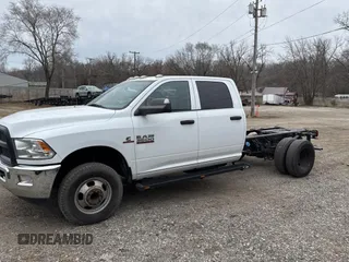 2018 Ram 3500 Tradesman with VIN 3C7WRSCL1JG345362, listed as a Copart auction lot 85365904 with 189,625 mi miles and Clean Title. Bid and sale history available at carsss.com. Image 2.