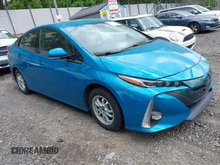 2017 Toyota Prius Plus z VIN JTDKARFP5H3006370, wystawiony jako IAAI lot #42247423 z przebiegiem 116 412 mil mil oraz . Historia ofert i sprzedaży dostępna na DreamBid. Obrazek 1.