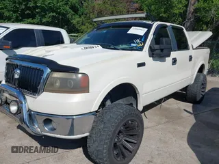 2007 Ford F-150 XLT with VIN 1FTPW14V47FA50447, listed as a IAAI auction lot 42088963 with 268,307 mi miles. Bid and sale history available at carsss.com. Image 2.