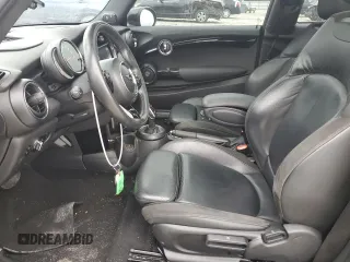 2020 MINI Hardtop Cooper S z VIN WMWXR5C06L2L50705, wystawiony jako Copart lot #78773924 z przebiegiem 59 833 mil mil oraz Szkoda całkowita • Salvage title. Historia ofert i sprzedaży dostępna na DreamBid. Obrazek 7.