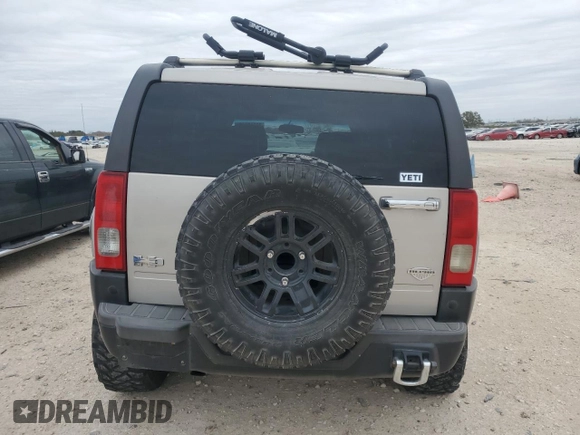 2008 Hummer H3 SUV Alpha with VIN 5GTEN63L588228775, listed as a Copart auction lot 89318845 with 152,609 mi miles and Salvage Title. Bid and sale history available at carsss.com. Image 6.