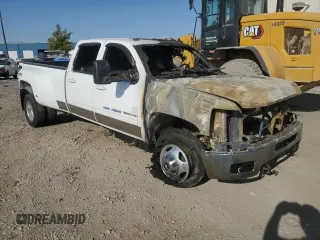 2014 Chevrolet Silverado 3500HD LTZ with VIN 1GC4K1C84EF127681, listed as a Copart auction lot 73954134 with 0 mi miles and Salvage Title. Bid and sale history available at carsss.com. Image 4.