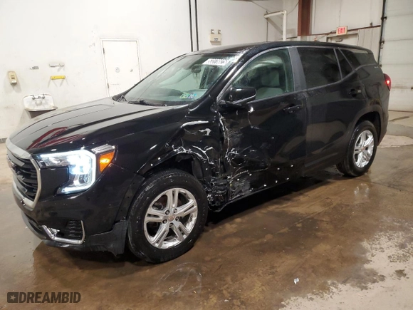 2022 GMC Terrain SLE with VIN 3GKALTEV2NL177035, listed as a Copart auction lot 53378825 with 178,778 mi miles and Salvage Title. Bid and sale history available at carsss.com. Image 1.