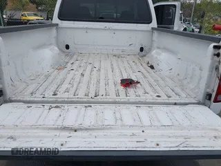 2003 Ford F-250 XL с VIN 1FTNW20L83EC77982, выставлен на аукционе IAAI как лот 42725985 с пробегом 196 203 миль миль и . История ставок и продаж доступна на DreamBid. Изображение 17.