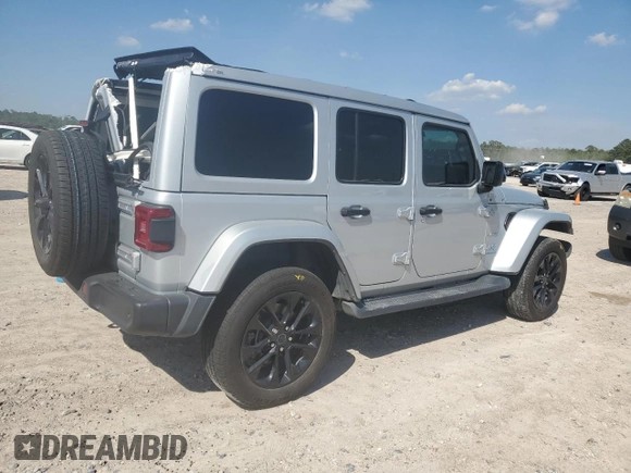 2024 Jeep Wrangler Sahara with VIN 1C4RJXP60RW122620, listed as a Copart auction lot 50622135 with 22,238 mi miles and Salvage Title. Bid and sale history available at DreamBid. Image 3.