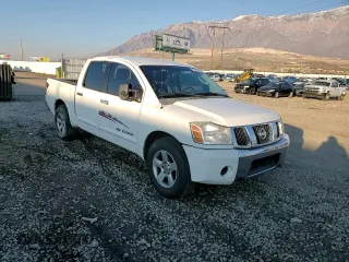 2007 Nissan Titan XE with VIN 1N6BA07A17N243783, listed as a Copart auction lot 77010773 with Not Provided miles and Salvage Title. Bid and sale history available at carsss.com. Image 11.