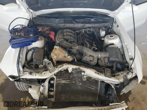 2014 Ford Mustang V6 with VIN 1ZVBP8AM4E5222570, listed as a Copart auction lot 57325885 with 207,535 mi miles and Salvage title. Bid and sale history available at DreamBid. Image 11.