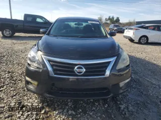 2015 Nissan Altima 2.5 S with VIN 1N4AL3AP2FC477793, listed as a Copart auction lot 84823164 with 287,516 mi miles and Salvage Title. Bid and sale history available at carsss.com. Image 5.