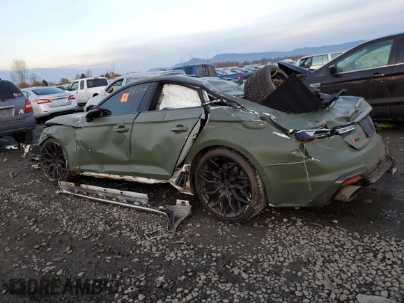 2022 Audi RS 5 Sportback z VIN WUAAWCF52NA901219, wystawiony jako Copart lot #39867793 z przebiegiem Nie podano mil oraz . Historia ofert i sprzedaży dostępna na DreamBid. Obrazek 2.