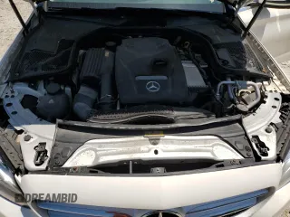2017 Mercedes-Benz C 300 z VIN 55SWF4KBXHU205481, wystawiony jako Copart lot #57291005 z przebiegiem 75 158 mil mil oraz Szkoda całkowita • Salvage title. Historia ofert i sprzedaży dostępna na DreamBid. Obrazek 11.