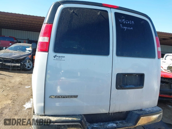 2019 Chevrolet Express Passenger LT с VIN 1GAZGPFG0K1282307, выставлен на аукционе IAAI как лот 41562519 с пробегом 175 934 миль миль и . История ставок и продаж доступна на DreamBid. Изображение 17.