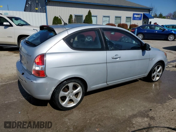 2007 Hyundai Accent SE z VIN KMHCN36C47U027122, wystawiony jako Copart lot #52224605 z przebiegiem 169 022 mil mil oraz Szkoda całkowita • Salvage title. Historia ofert i sprzedaży dostępna na DreamBid. Obrazek 3.