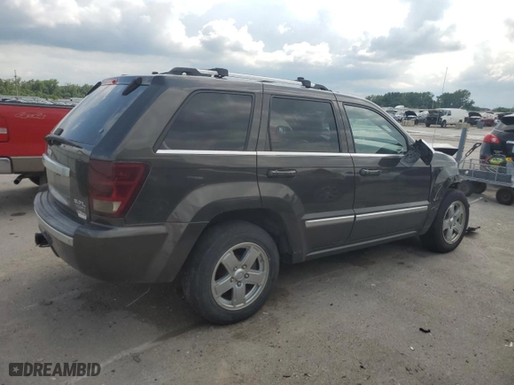 2006 Jeep Grand Cherokee Overland with VIN 1J8HR68246C197515, listed as a Copart auction lot 63510324 with 191,233 mi miles and Salvage Title. Bid and sale history available at carsss.com. Image 3.