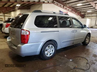 2008 Kia Sedona EX with VIN KNDMB233X86222244, listed as a Copart auction lot 66228704 with 277,591 mi miles and Clean Title. Bid and sale history available at carsss.com. Image 3.