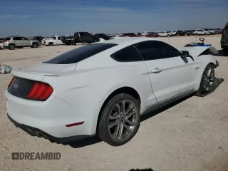 2021 Ford Mustang GT z VIN 1FA6P8CF2M5117291, wystawiony jako Copart lot #46327595 z przebiegiem Nie podano mil oraz Szkody całkowita. Historia ofert i sprzedaży dostępna na DreamBid. Obrazek 3.