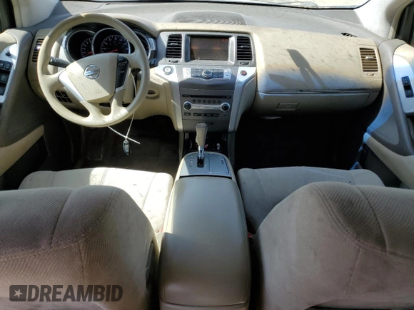 2011 Nissan Murano SV z VIN JN8AZ1MU3BW050358, wystawiony jako Copart lot #57122755 z przebiegiem 211 143 mil mil oraz Szkoda całkowita • Salvage title. Historia ofert i sprzedaży dostępna na DreamBid. Obrazek 8.