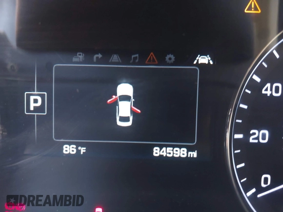 2017 Genesis G80 3.8L z VIN KMHGN4JE6HU190971, wystawiony jako IAAI lot #42195436 z przebiegiem 84 598 mil mil oraz . Historia ofert i sprzedaży dostępna na DreamBid. Obrazek 7.