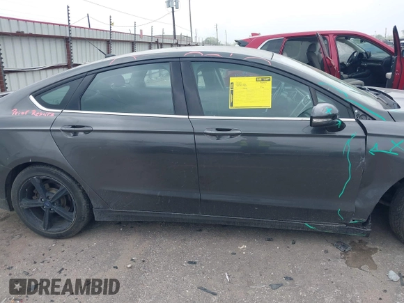2016 Ford Fusion SE with VIN 3FA6P0HD0GR103013, listed as a IAAI auction lot 41920474 with 60,686 mi miles. Bid and sale history available at carsss.com. Image 13.