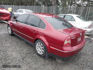 2002 Volkswagen Passat GLS with VIN WVWPD63B32P447516, listed as a IAAI auction lot 41643127 with 198,317 mi miles. Bid and sale history available at carsss.com. Image 3.