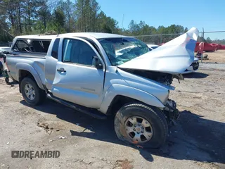 2008 Toyota Tacoma with VIN 5TEUU42N98Z538438, listed as a IAAI auction lot 41759938 with Not Provided miles and . Bid and sale history available at carsss.com. Image 1.