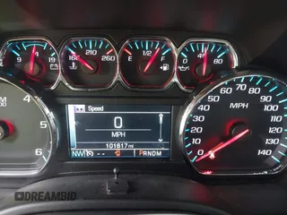 2015 Chevrolet Tahoe LT z VIN 1GNSCBKC2FR685780, wystawiony jako IAAI lot #42354130 z przebiegiem 101 617 mil mil oraz . Historia ofert i sprzedaży dostępna na DreamBid. Obrazek 15.