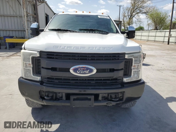 2017 Ford F-350 с VIN 1FDRF3F6XHEC80619, выставлен на аукционе Copart как лот 50326195 с пробегом 174 479 миль миль и Чистый • Clean title. История ставок и продаж доступна на DreamBid. Изображение 5.