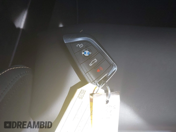 2024 BMW X3 M with VIN 5YM13EC07R9V73692, listed as a IAAI auction lot 41944954 with 5,224 mi miles and . Bid and sale history available at DreamBid. Image 11.