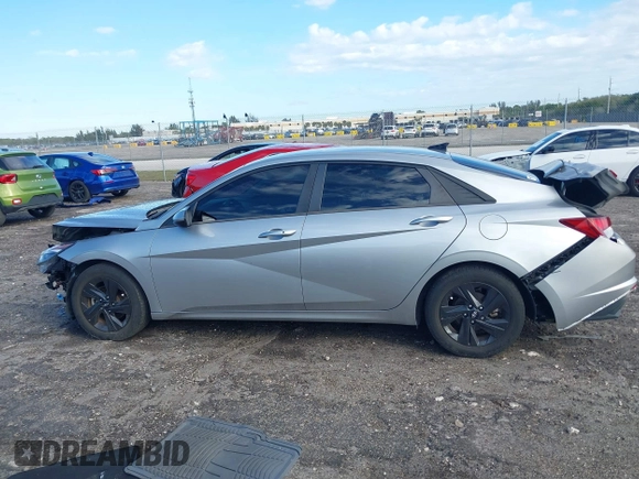 2022 Hyundai Elantra SEL with VIN 5NPLM4AG4NH057669, listed as a IAAI auction lot 41650329 with 14,763 mi miles and . Bid and sale history available at DreamBid. Image 14.
