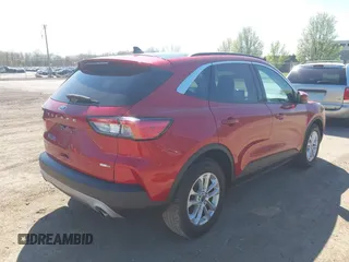2020 Ford Escape SE с VIN 1FMCU9G65LUA45282, выставлен на аукционе IAAI как лот 42098126 с пробегом 37 729 миль миль и . История ставок и продаж доступна на DreamBid. Изображение 4.
