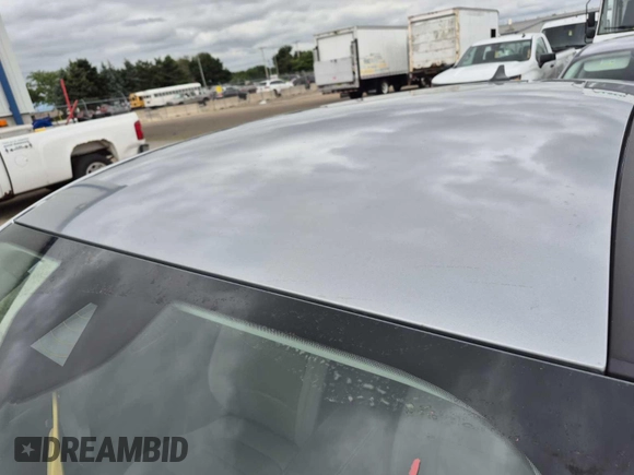 2022 Ford Escape SE z VIN 1FMCU0G65NUB40925, wystawiony jako IAAI lot #42841804 z przebiegiem 54 950 mil mil oraz . Historia ofert i sprzedaży dostępna na DreamBid. Obrazek 17.