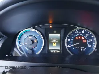 2017 Toyota Camry Hybrid LE with VIN 4T1BD1FKXHU206891, listed as a IAAI auction lot 41839609 with 142,744 mi miles. Bid and sale history available at carsss.com. Image 7.