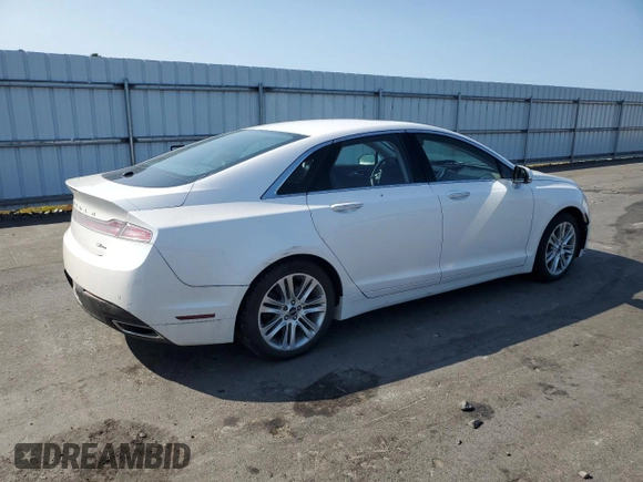 2014 Lincoln MKZ with VIN 3LN6L2JK3ER810979, listed as a Copart auction lot 70441254 with 0 mi miles and Salvage Title. Bid and sale history available at carsss.com. Image 3.