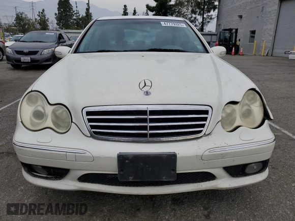 2007 Mercedes-Benz C 350 Sport z VIN WDBRF56H57F881199, wystawiony jako Copart lot #47779325 z przebiegiem 266 720 mil mil oraz Szkoda całkowita • Salvage title. Historia ofert i sprzedaży dostępna na DreamBid. Obrazek 5.