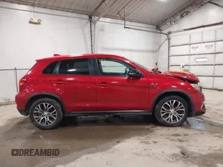 2018 Mitsubishi Outlander Sport SE 2.4 with VIN JA4AR3AW2JZ033877, listed as a IAAI auction lot 41410301 with 117,556 mi miles. Bid and sale history available at carsss.com. Image 13.