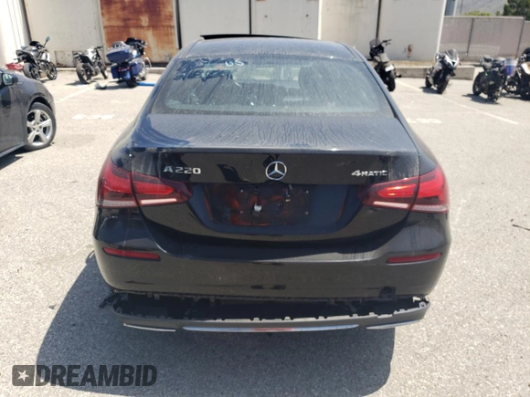 2019 Mercedes-Benz A 220 z VIN WDD3G4FB1KW020403, wystawiony jako Copart lot #58866554 z przebiegiem 64 371 mil mil oraz Czysty tytuł • Clean title. Historia ofert i sprzedaży dostępna na DreamBid. Obrazek 6.
