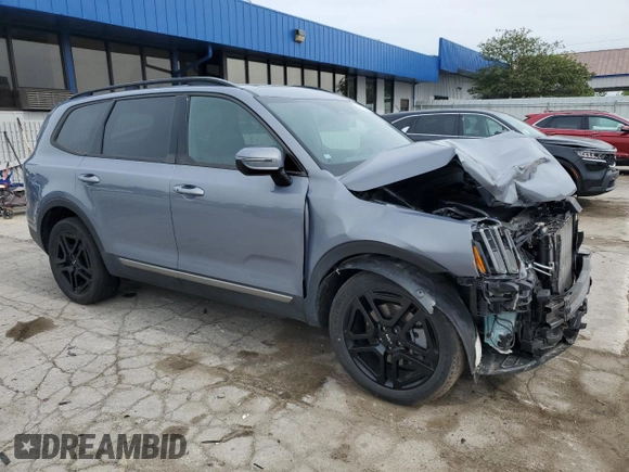 2023 Kia Telluride EX X-Line with VIN 5XYP3DGC6PG366739, listed as a Copart auction lot 58835135 with 33,314 mi miles and Salvage title. Bid and sale history available at DreamBid. Image 4.