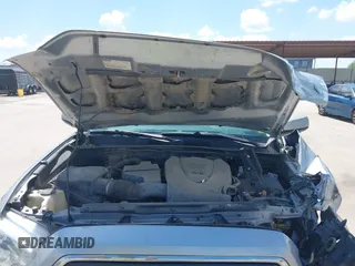 2018 Toyota Tacoma SR with VIN 3TMCZ5AN2JM172829, listed as a IAAI auction lot 42073847 with 136,671 mi miles and . Bid and sale history available at carsss.com. Image 10.