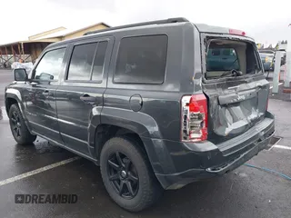 2011 Jeep Patriot Latitude with VIN 1J4NT1GA6BD114558, listed as a IAAI auction lot 41480698 with 199,006 mi miles and . Bid and sale history available at DreamBid. Image 3.