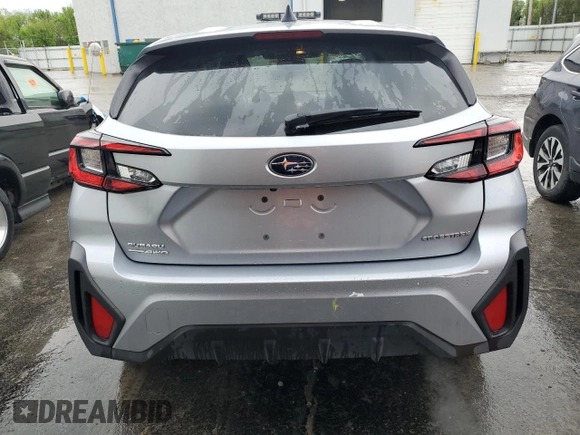 2024 Subaru Crosstrek z VIN JF2GUABC5R8883402, wystawiony jako Copart lot #55194115 z przebiegiem 5 362 mil mil oraz Szkoda całkowita • Salvage title. Historia ofert i sprzedaży dostępna na DreamBid. Obrazek 6.