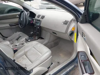 2005 Volvo S40 с VIN YV1MS382452091623, выставлен на аукционе IAAI как лот 42311105 с пробегом 269 001 миль миль и . История ставок и продаж доступна на DreamBid. Изображение 5.