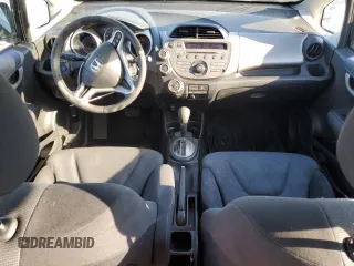 2011 Honda Fit Sport with VIN JHMGE8H56BC009560, listed as a Copart auction lot 46544125 with 181,607 mi miles and Clean Title. Bid and sale history available at DreamBid. Image 8.