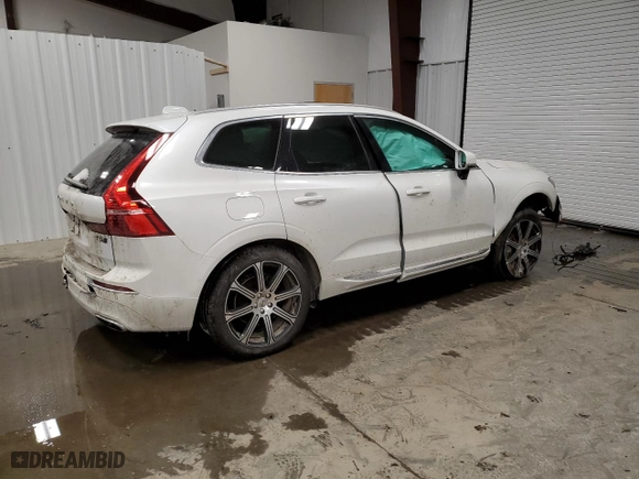 2020 Volvo XC60 Inscription with VIN YV4102RL3L1517883, listed as a Copart auction lot 44601715 with 62,249 mi miles and Salvage Title. Bid and sale history available at carsss.com. Image 3.