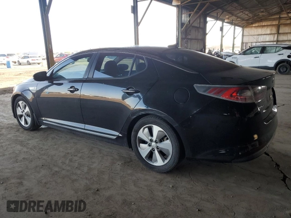 2014 Kia Optima EX with VIN KNAGN4AD4E5072772, listed as a Copart auction lot 81297794 with 155,876 mi miles and Clean Title. Bid and sale history available at DreamBid. Image 2.