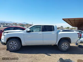 2024 Nissan Frontier PRO-4X with VIN 1N6ED1EK2RN628911, listed as a IAAI auction lot 41637814 with 26,830 mi miles. Bid and sale history available at carsss.com. Image 13.