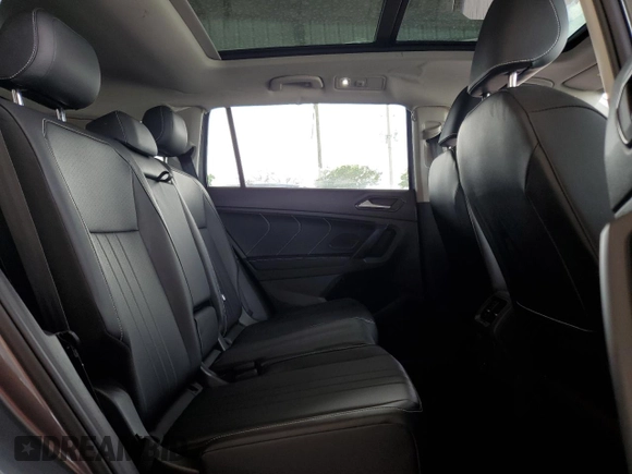 2022 Volkswagen Tiguan SE с VIN 3VV2B7AX4NM056763, выставлен на аукционе Copart как лот 61078065 с пробегом Не указан миль и На запчасти • Non repairable. История ставок и продаж доступна на DreamBid. Изображение 11.