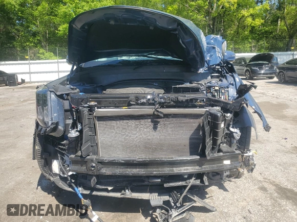 2024 Kia Telluride SX Prestige X-Line with VIN 5XYP5DGC1RG439447, listed as a Copart auction lot 52987835 with Not provided miles and Salvage title. Bid and sale history available at DreamBid. Image 5.